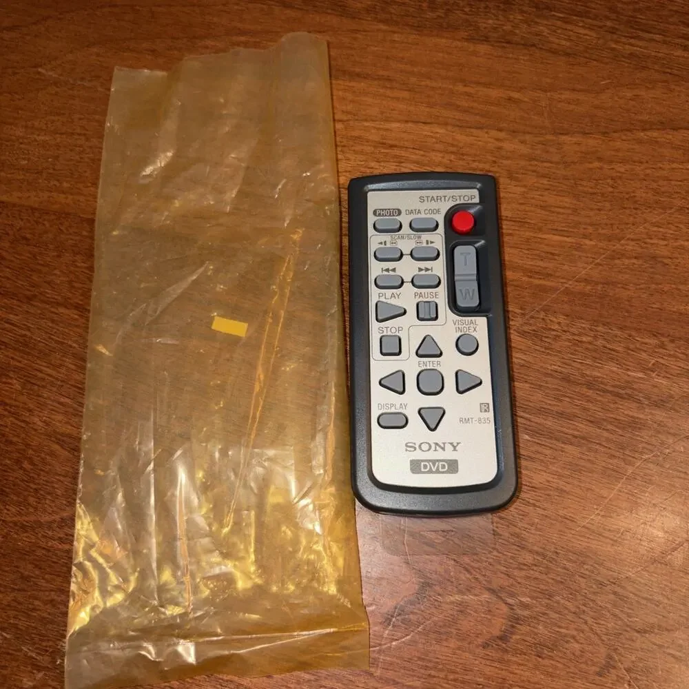OEM New Sony RMT-835 Remote Commander For Camcorders Handycam